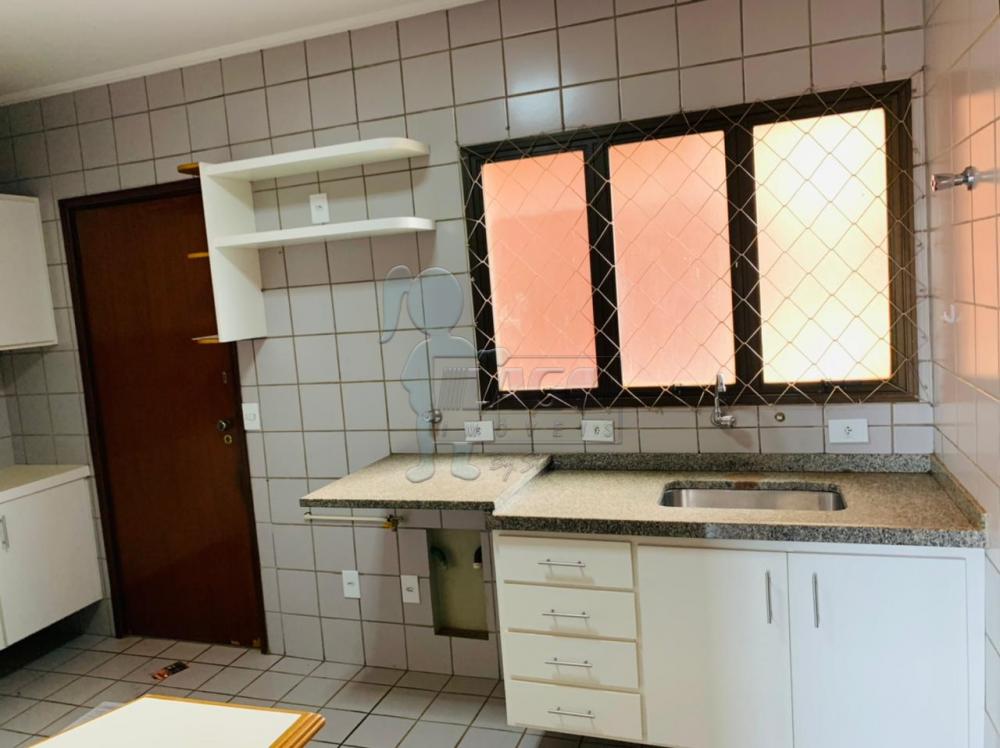 Alugar Apartamento / Padrão em Ribeirão Preto R$ 1.600,00 - Foto 4