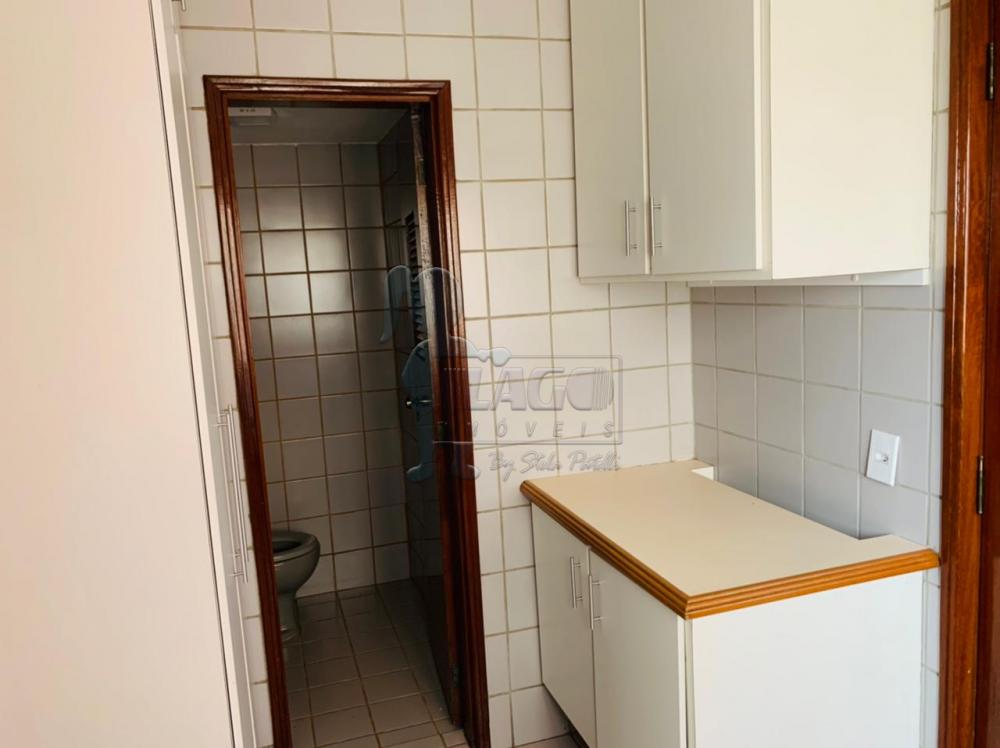 Alugar Apartamento / Padrão em Ribeirão Preto R$ 1.600,00 - Foto 11