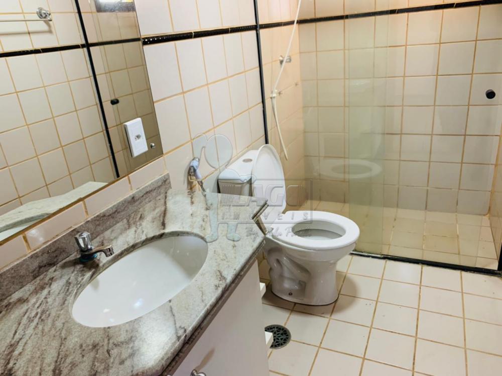 Alugar Apartamento / Padrão em Ribeirão Preto R$ 1.600,00 - Foto 16