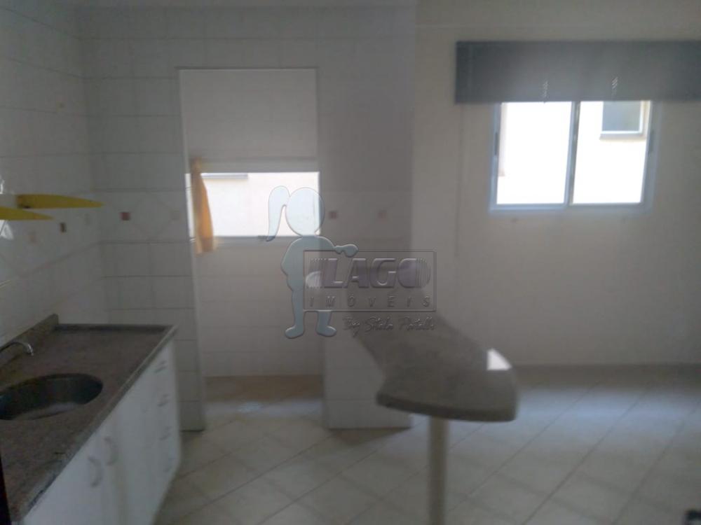 Alugar Apartamento / Padrão em Ribeirão Preto R$ 700,00 - Foto 2