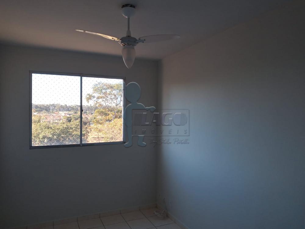 Alugar Apartamento / Padrão em Ribeirão Preto R$ 800,00 - Foto 16