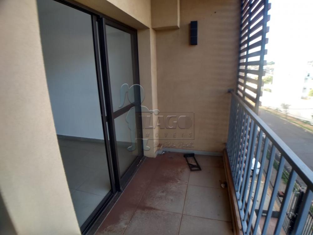 Alugar Apartamento / Padrão em Ribeirão Preto R$ 700,00 - Foto 3