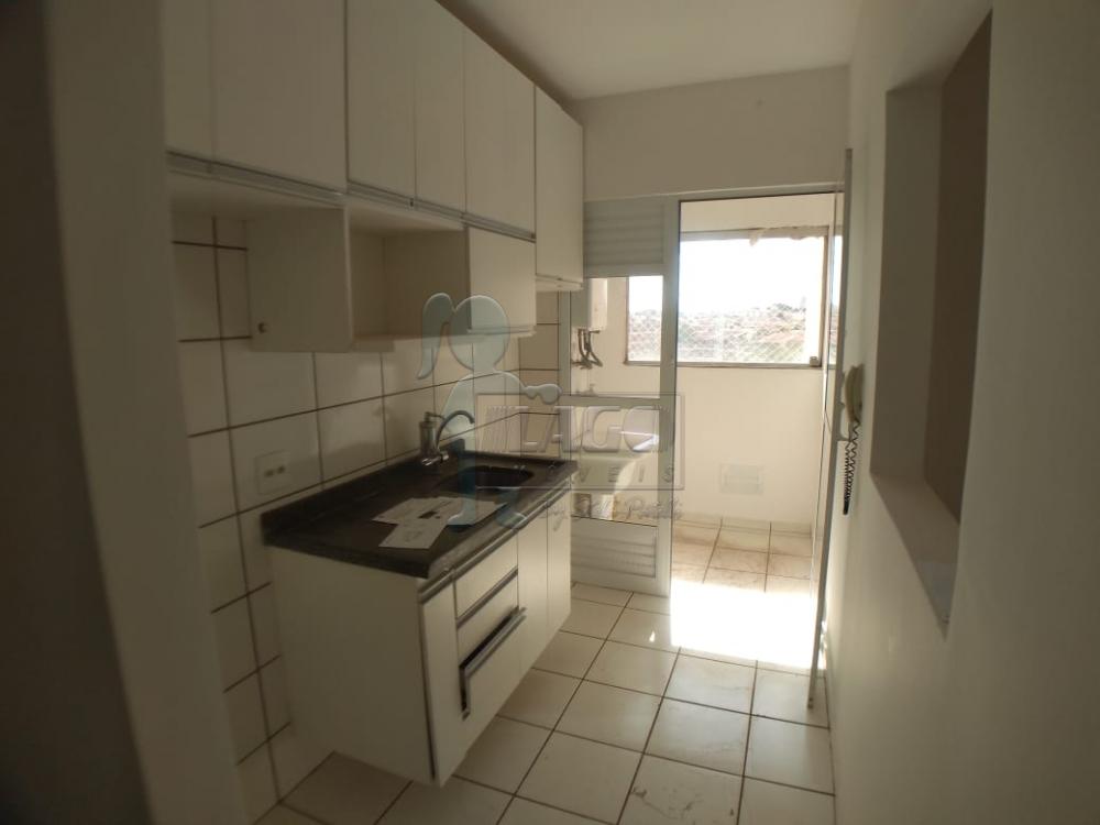 Alugar Apartamento / Padrão em Ribeirão Preto R$ 1.400,00 - Foto 10