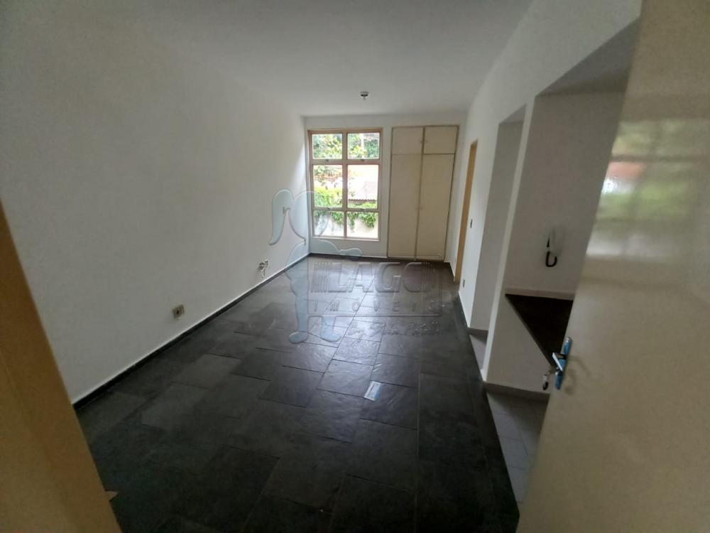 Alugar Apartamento / Padrão em Ribeirão Preto R$ 550,00 - Foto 3