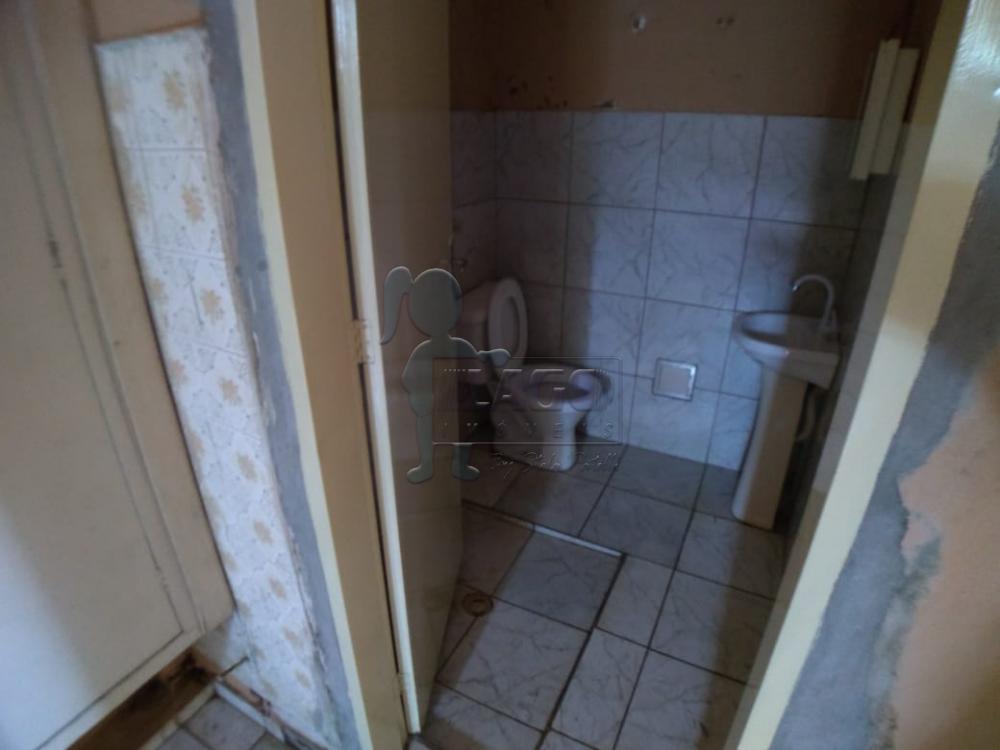 Alugar Casa / Padrão em Ribeirão Preto R$ 800,00 - Foto 13