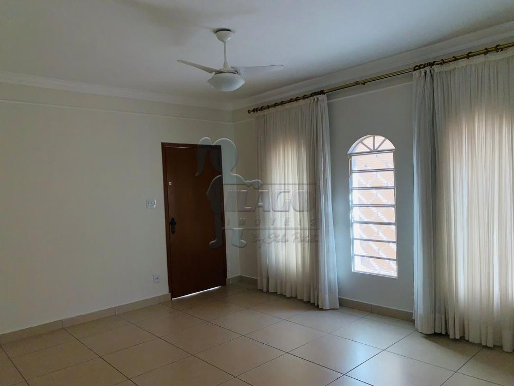 Alugar Casa / Padrão em Ribeirão Preto R$ 1.100,00 - Foto 8