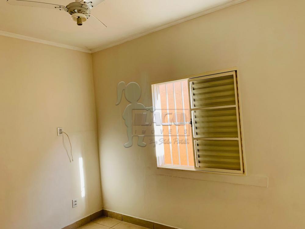 Alugar Casa / Padrão em Ribeirão Preto R$ 1.100,00 - Foto 17