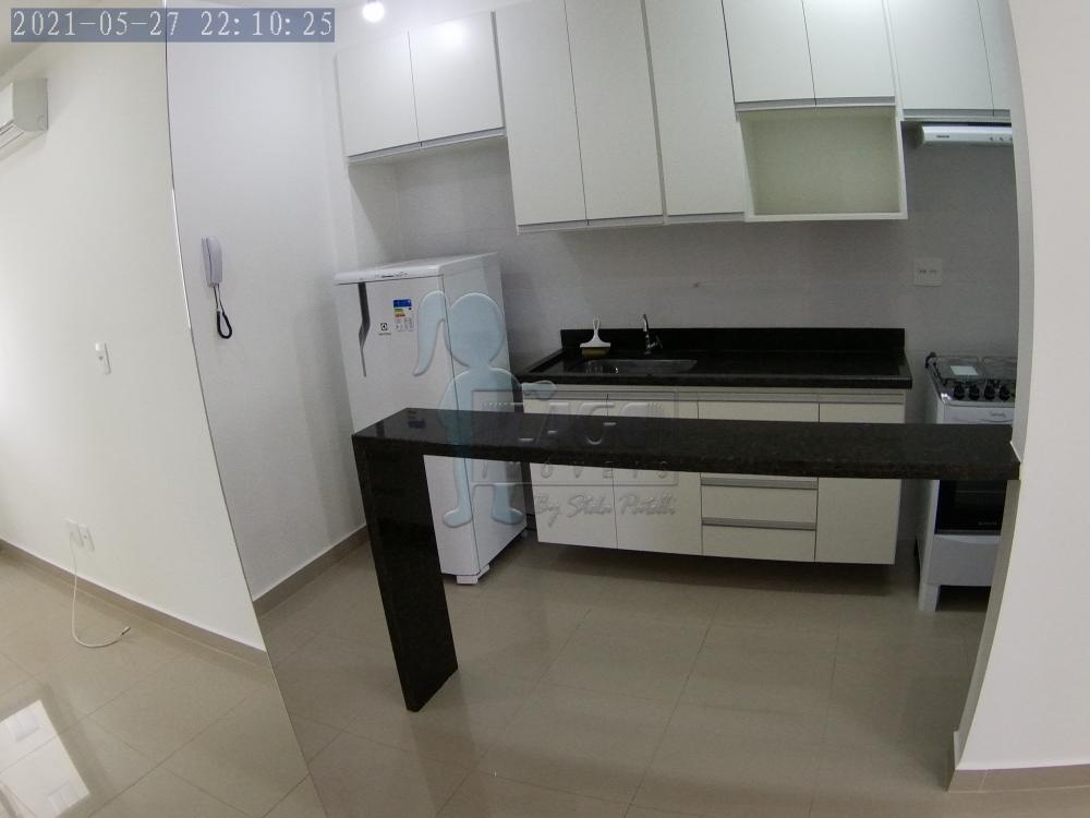 Alugar Apartamento / Padrão em Ribeirão Preto R$ 1.600,00 - Foto 3