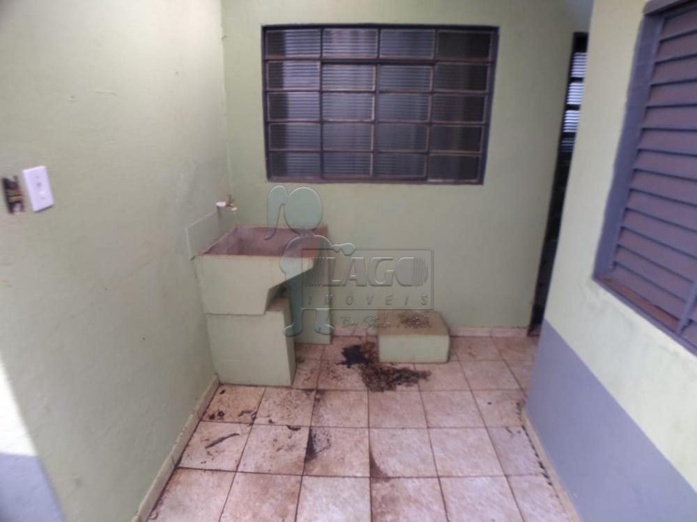 Alugar Casa / Padrão em Ribeirão Preto R$ 650,00 - Foto 7