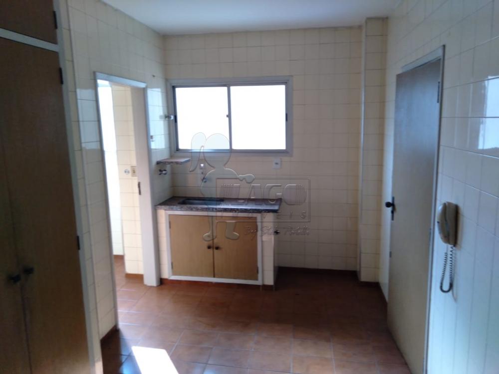 Alugar Apartamento / Padrão em Ribeirão Preto R$ 1.100,00 - Foto 12