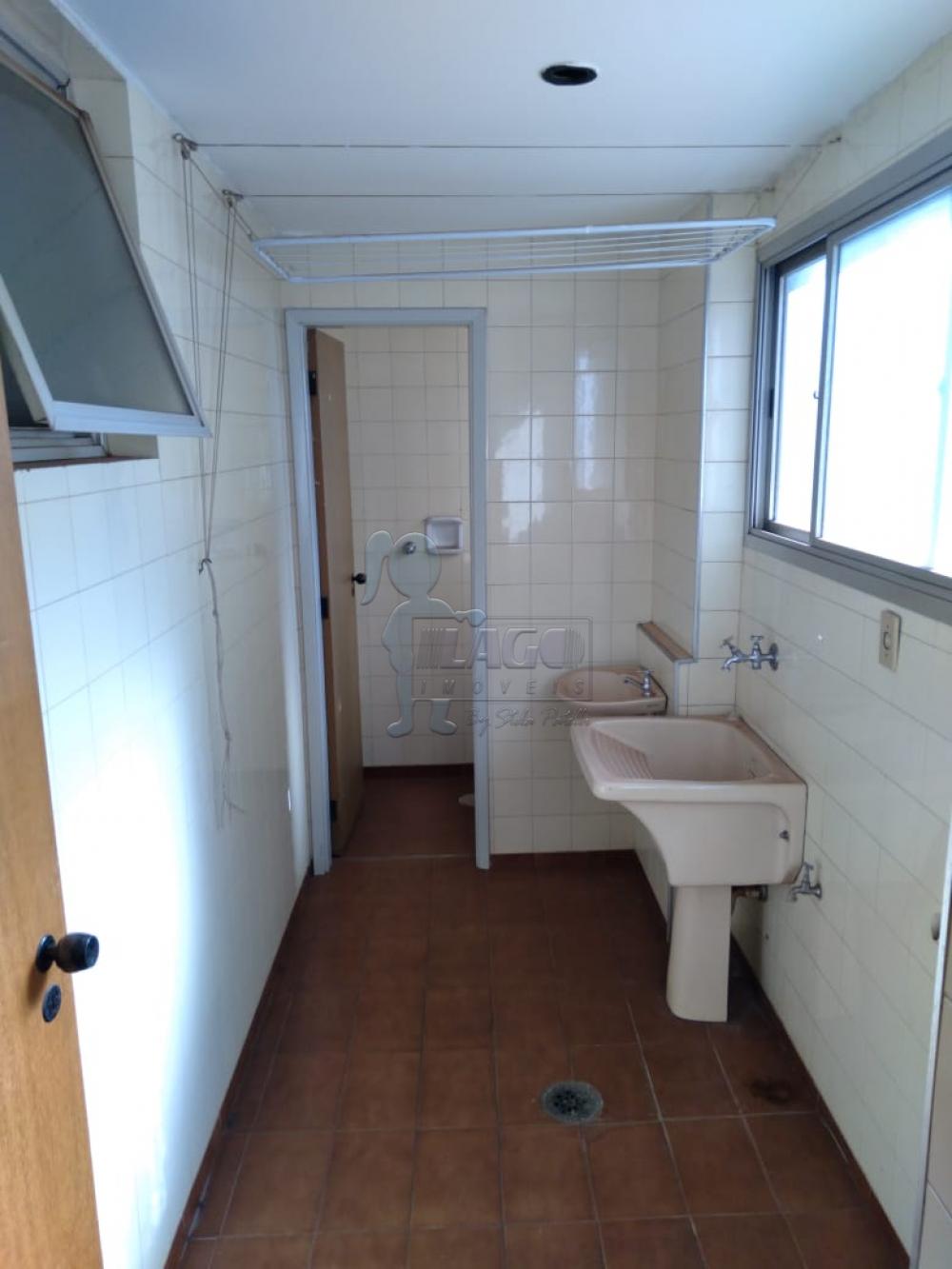 Alugar Apartamento / Padrão em Ribeirão Preto R$ 1.100,00 - Foto 14