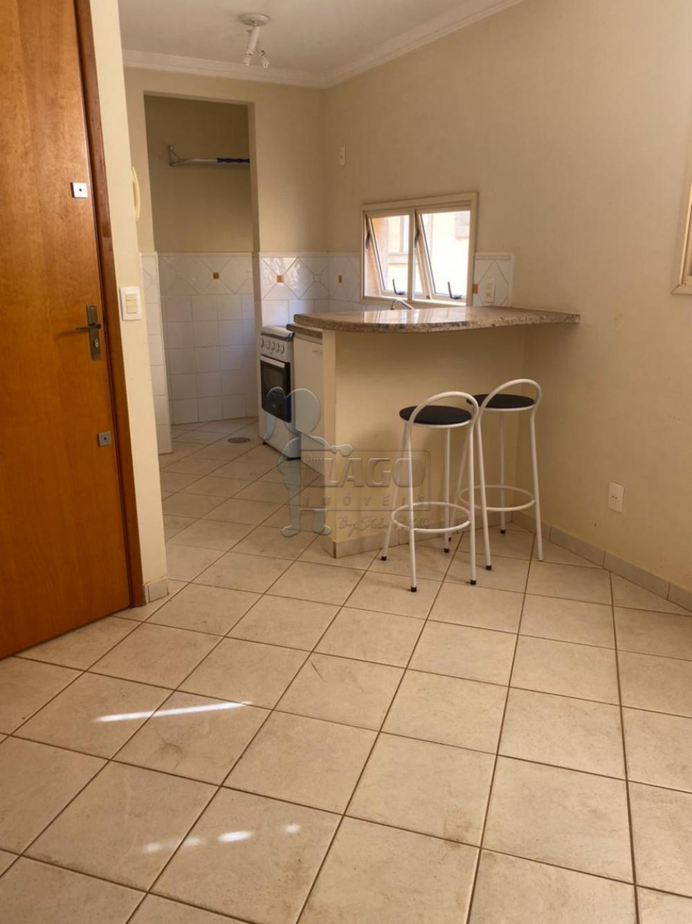 Alugar Apartamento / Padrão em Ribeirão Preto R$ 950,00 - Foto 1