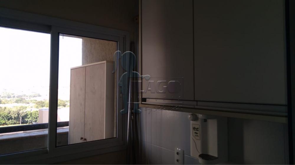 Alugar Apartamento / Padrão em Ribeirão Preto R$ 1.800,00 - Foto 8