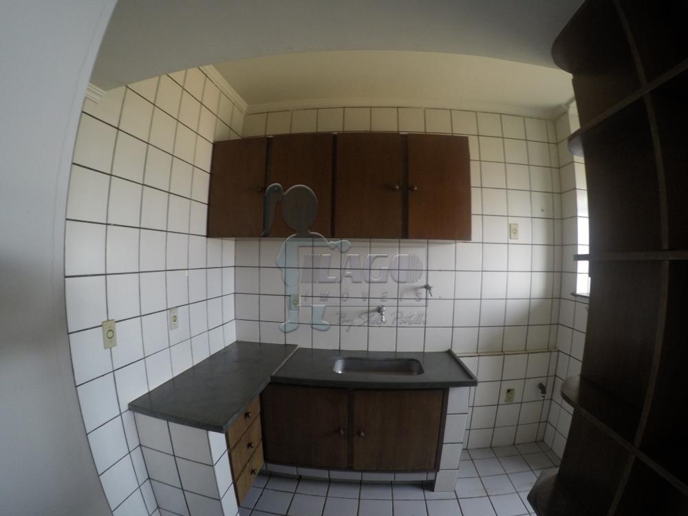 Alugar Apartamento / Padrão em Ribeirão Preto R$ 800,00 - Foto 3