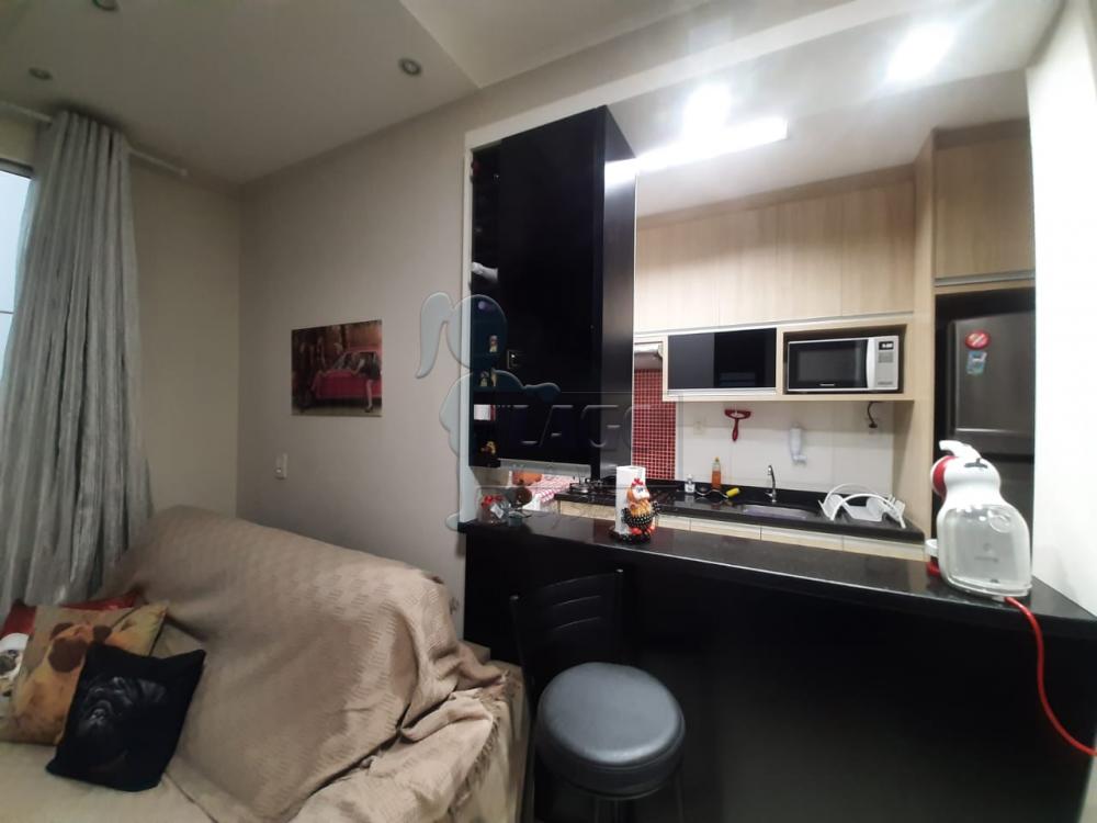 Alugar Apartamento / Padrão em Ribeirão Preto R$ 1.400,00 - Foto 3