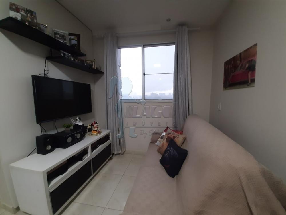 Alugar Apartamento / Padrão em Ribeirão Preto R$ 1.400,00 - Foto 1