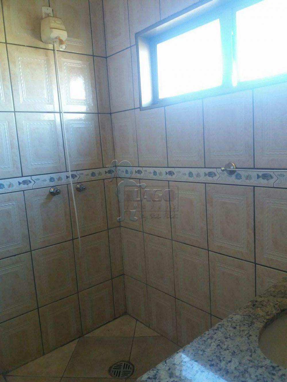 Alugar Casa / Padrão em Ribeirão Preto R$ 1.700,00 - Foto 12