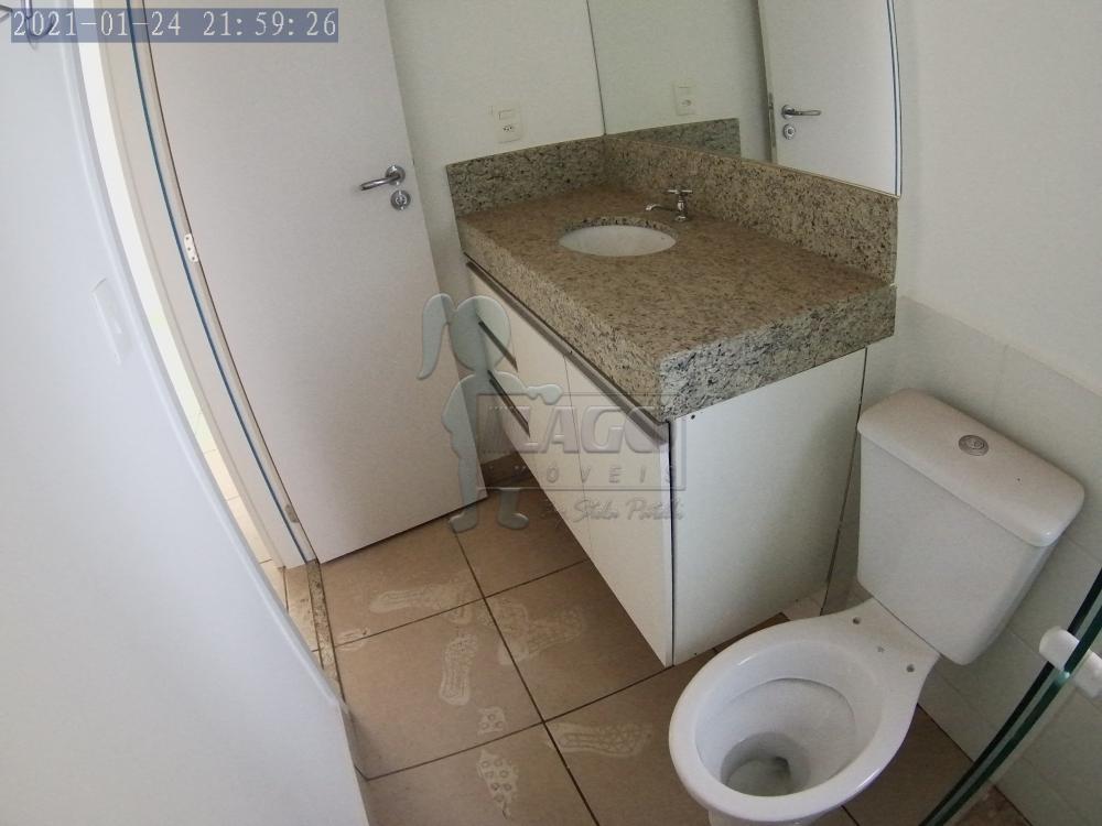 Alugar Apartamento / Padrão em Ribeirão Preto R$ 1.700,00 - Foto 11