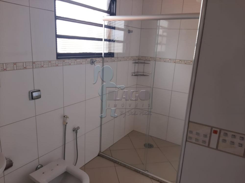 Alugar Casa / Padrão em Ribeirão Preto R$ 1.600,00 - Foto 18