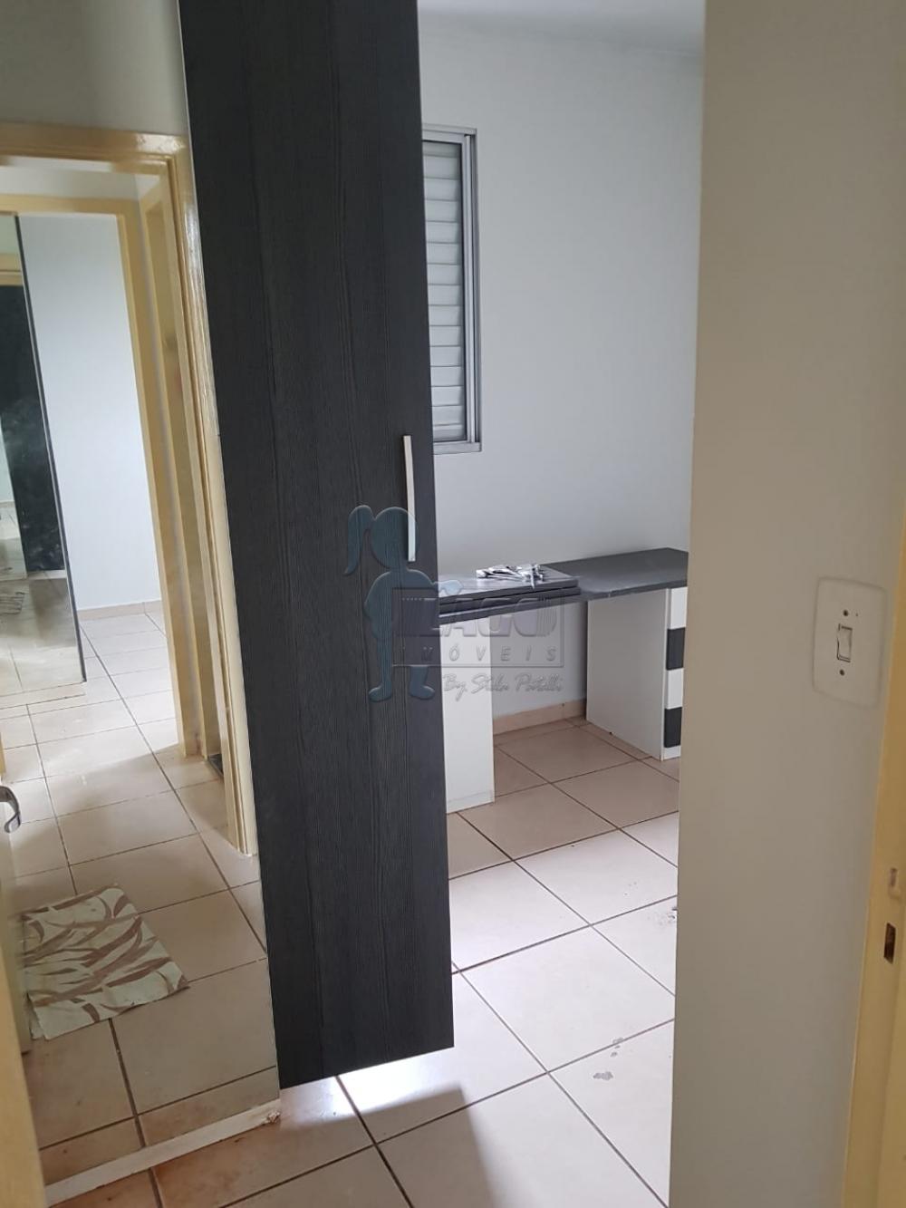 Alugar Apartamento / Padrão em Ribeirão Preto R$ 900,00 - Foto 4