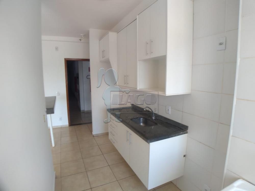 Alugar Apartamento / Padrão em Ribeirão Preto R$ 1.100,00 - Foto 4