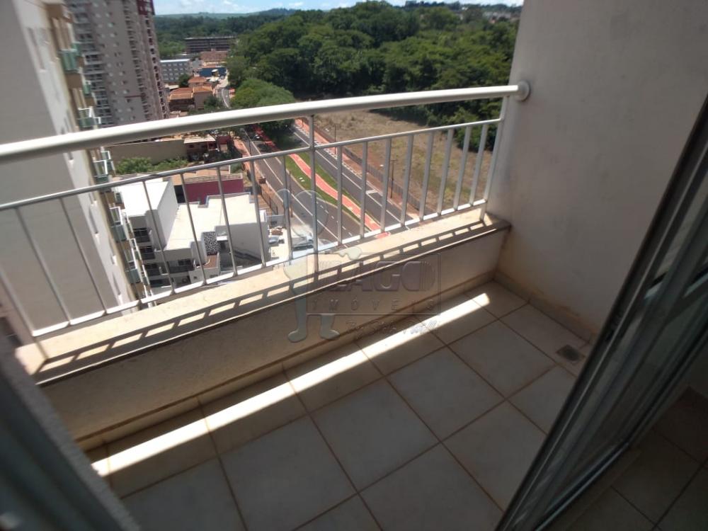 Alugar Apartamento / Padrão em Ribeirão Preto R$ 1.100,00 - Foto 2