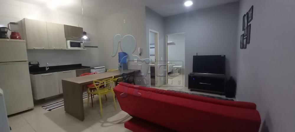 Alugar Apartamento / Padrão em Ribeirão Preto R$ 1.758,00 - Foto 3