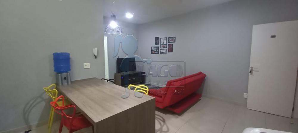 Alugar Apartamento / Padrão em Ribeirão Preto R$ 1.758,00 - Foto 4