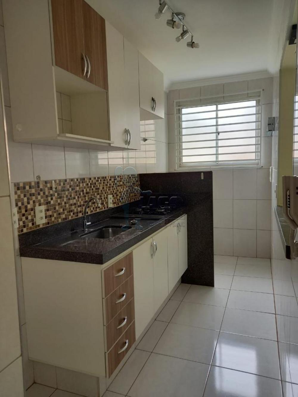 Alugar Apartamento / Padrão em Ribeirão Preto R$ 850,00 - Foto 5