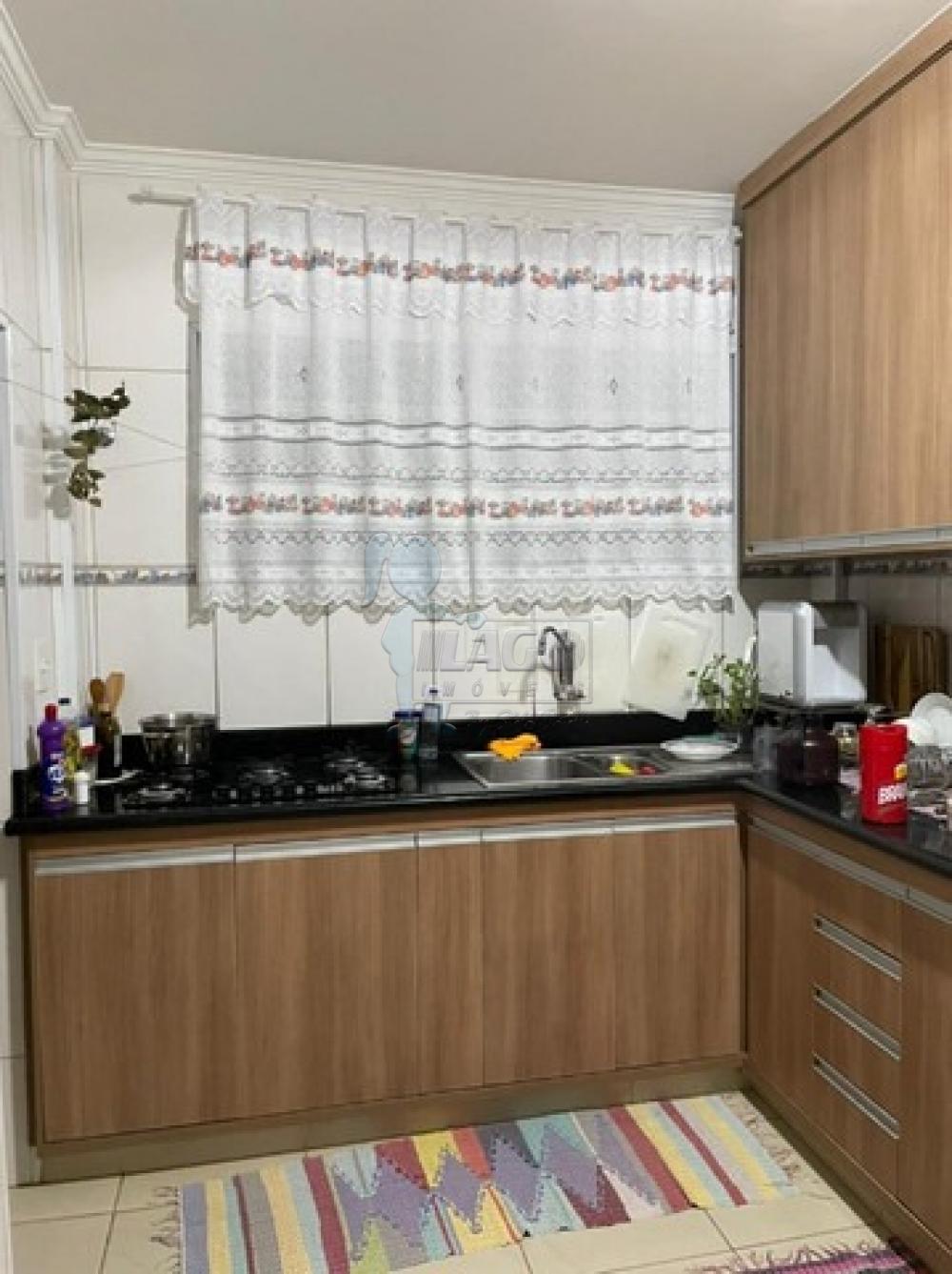 Comprar Apartamentos / Padrão em Ribeirão Preto R$ 276.000,00 - Foto 2