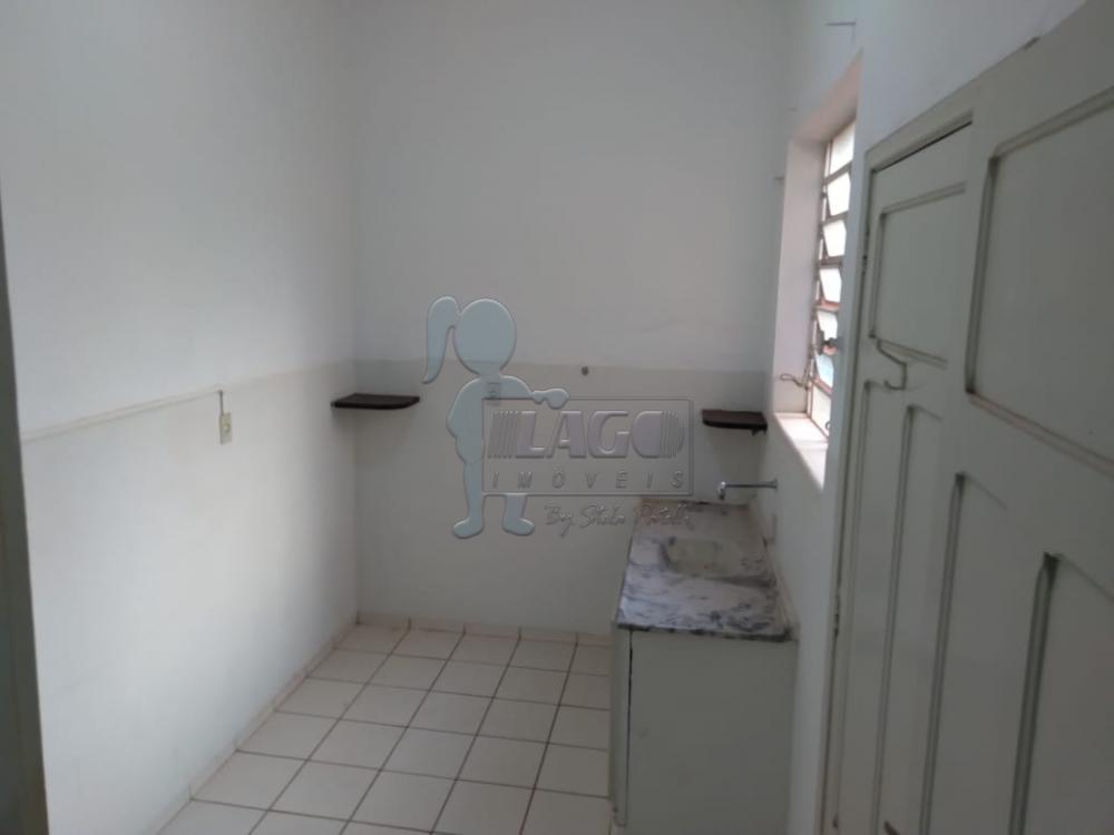 Alugar Casa / Padrão em Ribeirão Preto R$ 2.800,00 - Foto 4