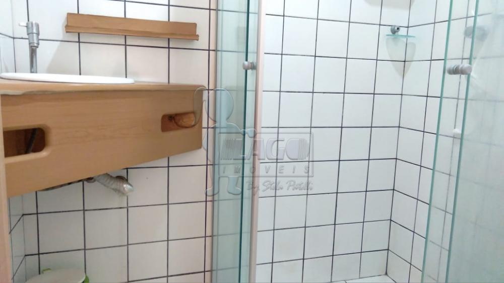 Alugar Apartamento / Padrão em Ribeirão Preto R$ 650,00 - Foto 12