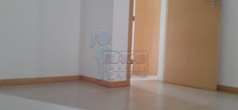 Alugar Apartamento / Padrão em Ribeirão Preto R$ 1.800,00 - Foto 13