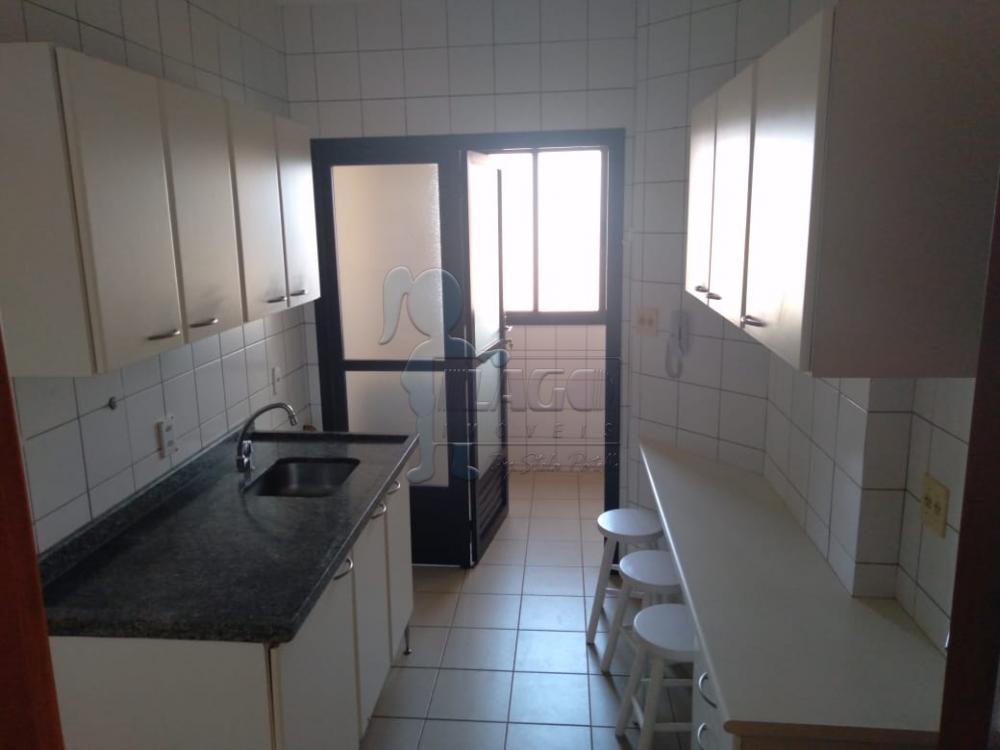 Alugar Apartamento / Padrão em Ribeirão Preto R$ 1.100,00 - Foto 6