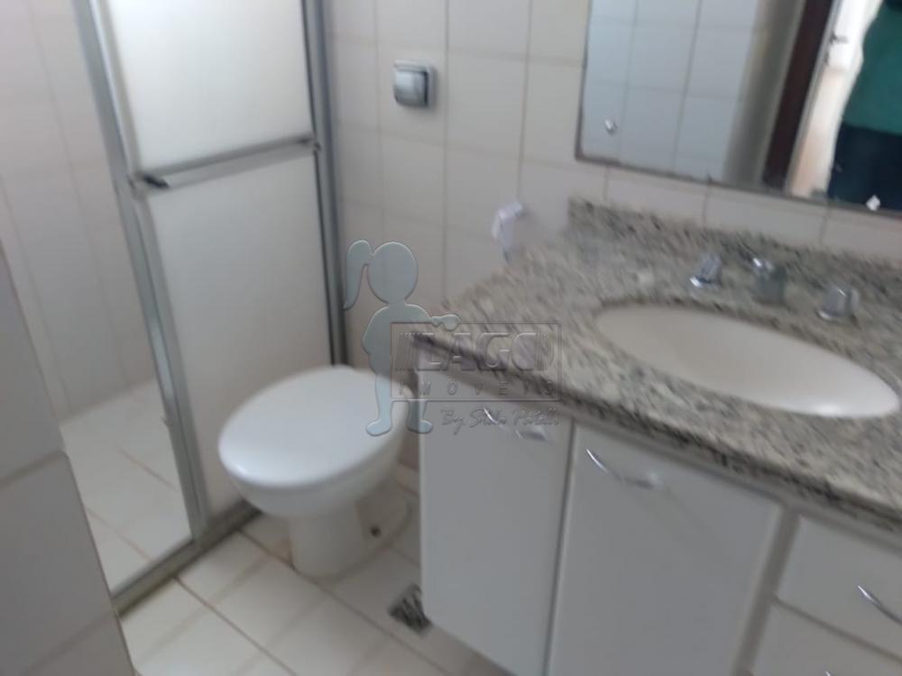 Alugar Apartamento / Padrão em Ribeirão Preto R$ 1.100,00 - Foto 13