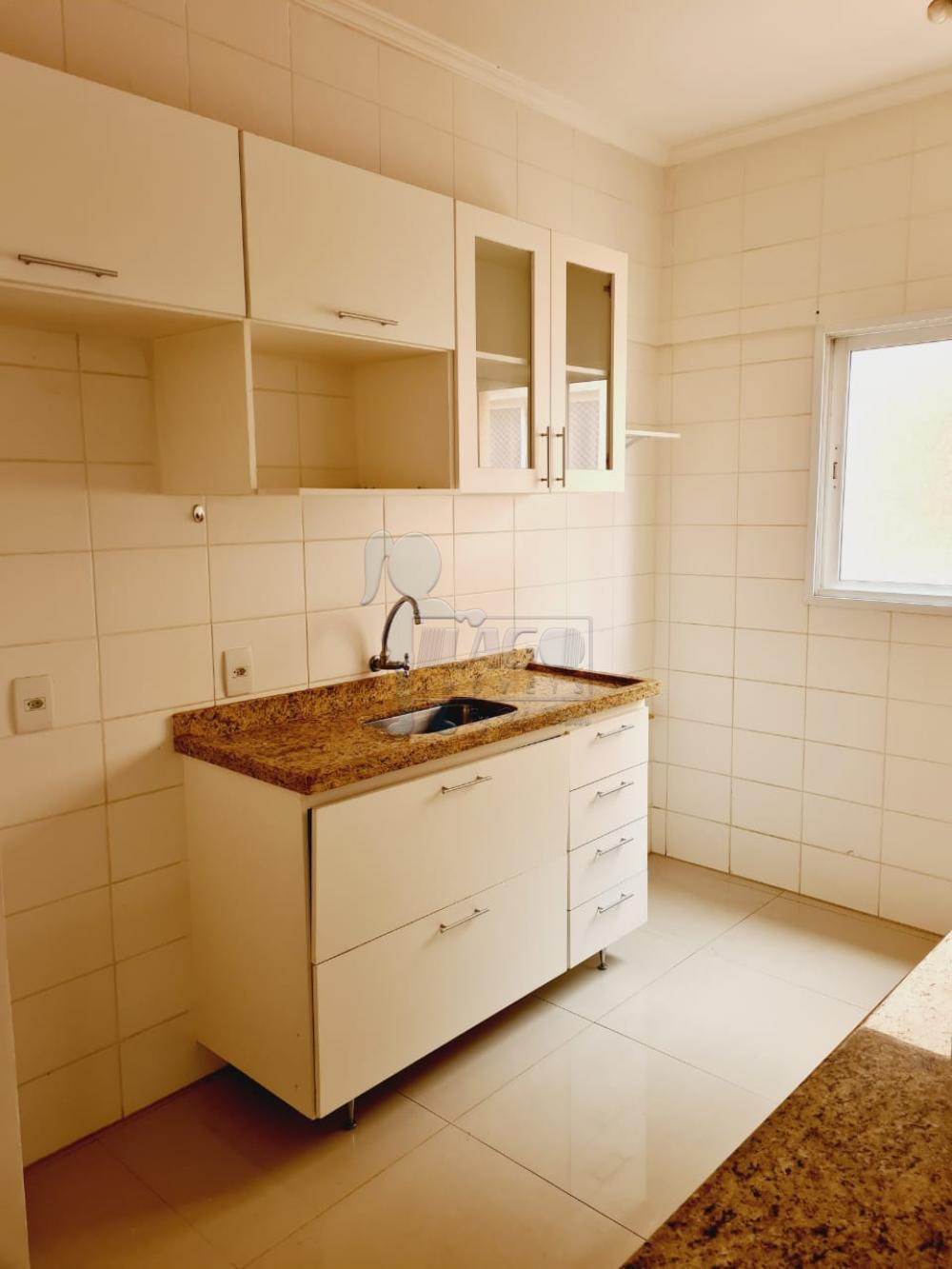 Alugar Apartamento / Padrão em Ribeirão Preto R$ 1.100,00 - Foto 4