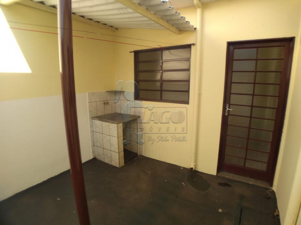 Comprar Casa / Padrão em Ribeirão Preto - Foto 2