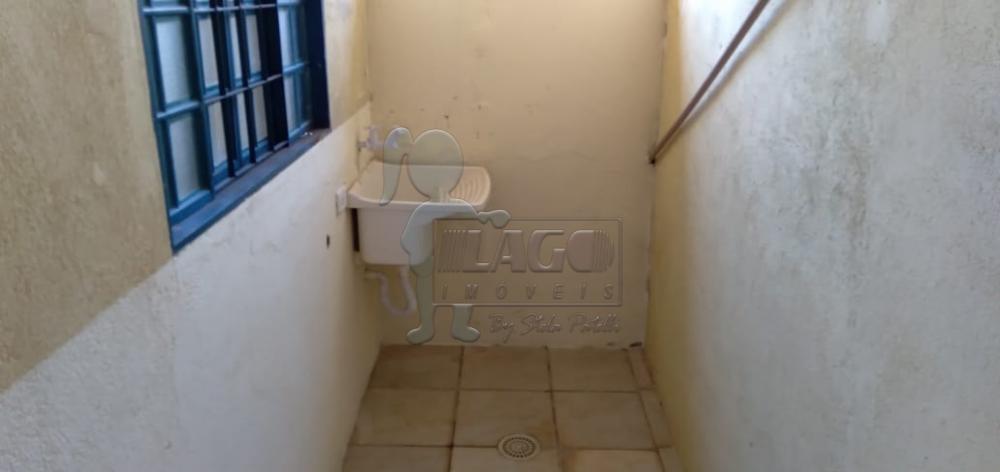 Alugar Casa / Padrão em Ribeirão Preto R$ 550,00 - Foto 6