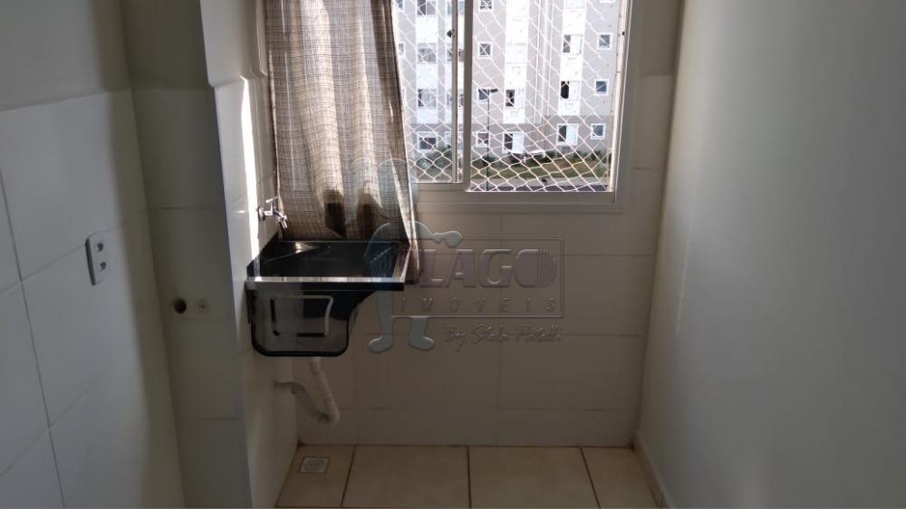 Alugar Apartamento / Padrão em Ribeirão Preto R$ 750,00 - Foto 4