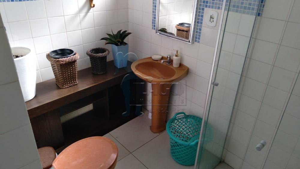 Alugar Apartamento / Padrão em Ribeirão Preto R$ 1.100,00 - Foto 12