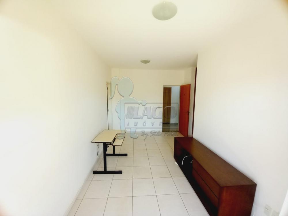 Alugar Apartamento / Padrão em Ribeirão Preto R$ 1.850,00 - Foto 3