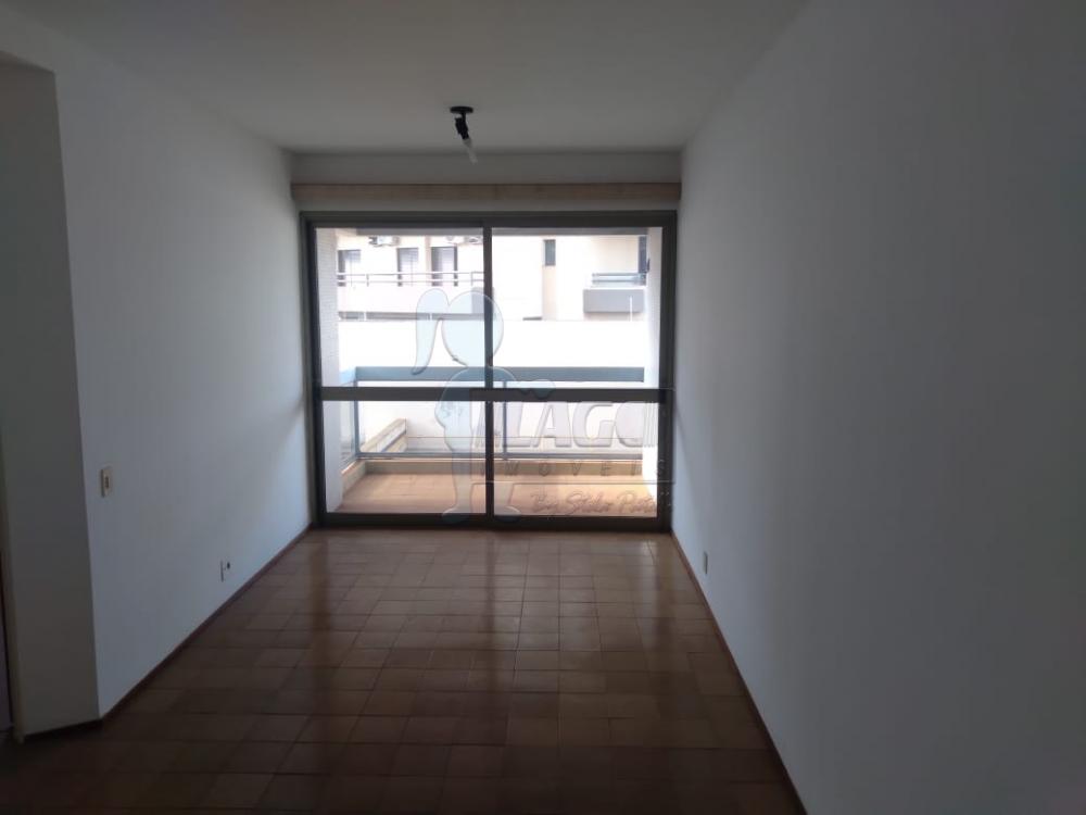 Alugar Apartamento / Padrão em Ribeirão Preto R$ 700,00 - Foto 1