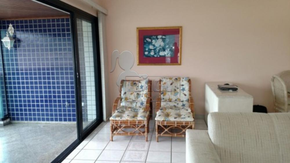 Comprar Apartamento / Padrão em Guarujá R$ 1.380.000,00 - Foto 10