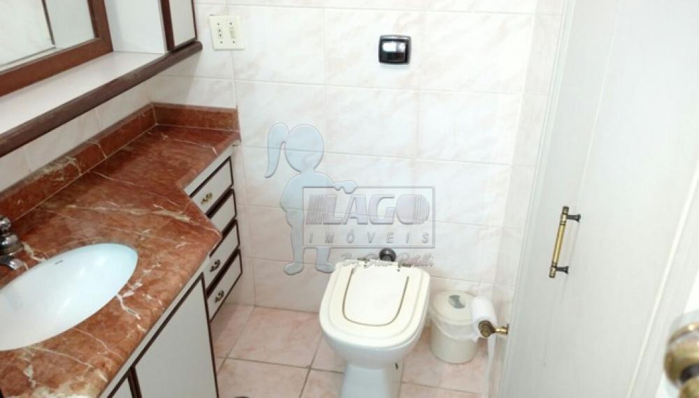 Comprar Apartamento / Padrão em Guarujá R$ 1.380.000,00 - Foto 16