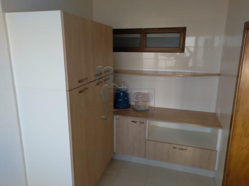 Alugar Apartamento / Padrão em Ribeirão Preto R$ 2.000,00 - Foto 21