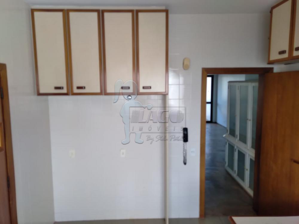 Alugar Apartamento / Padrão em Ribeirão Preto R$ 1.600,00 - Foto 3