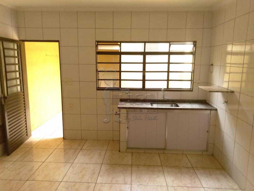 Alugar Casa / Padrão em Ribeirão Preto R$ 1.300,00 - Foto 6