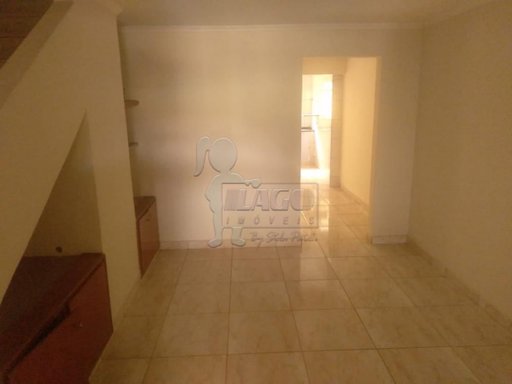 Alugar Casa / Padrão em Ribeirão Preto R$ 1.300,00 - Foto 3