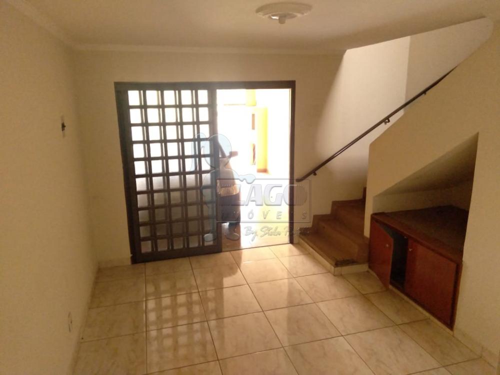 Alugar Casa / Padrão em Ribeirão Preto R$ 1.300,00 - Foto 1