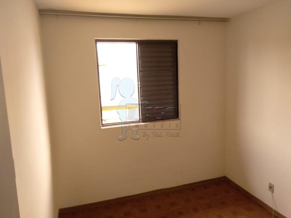 Alugar Casa / Padrão em Ribeirão Preto R$ 1.300,00 - Foto 9